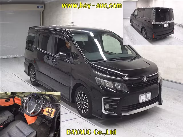 TOYOTA VOXY
