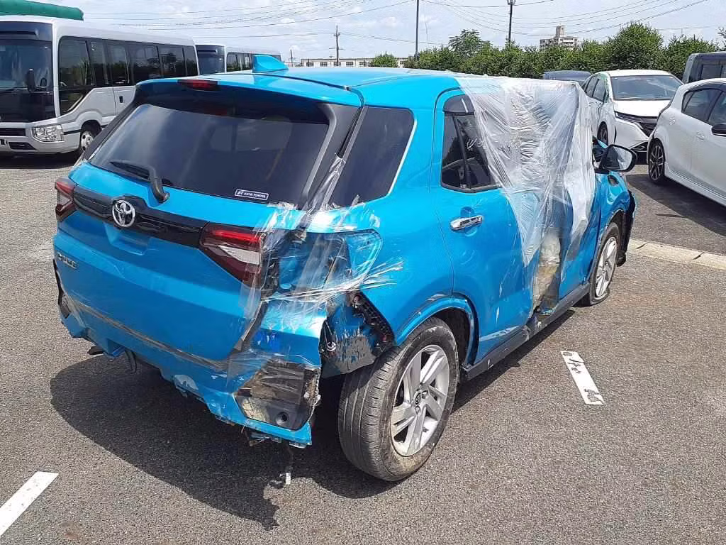 TOYOTA RAIZE