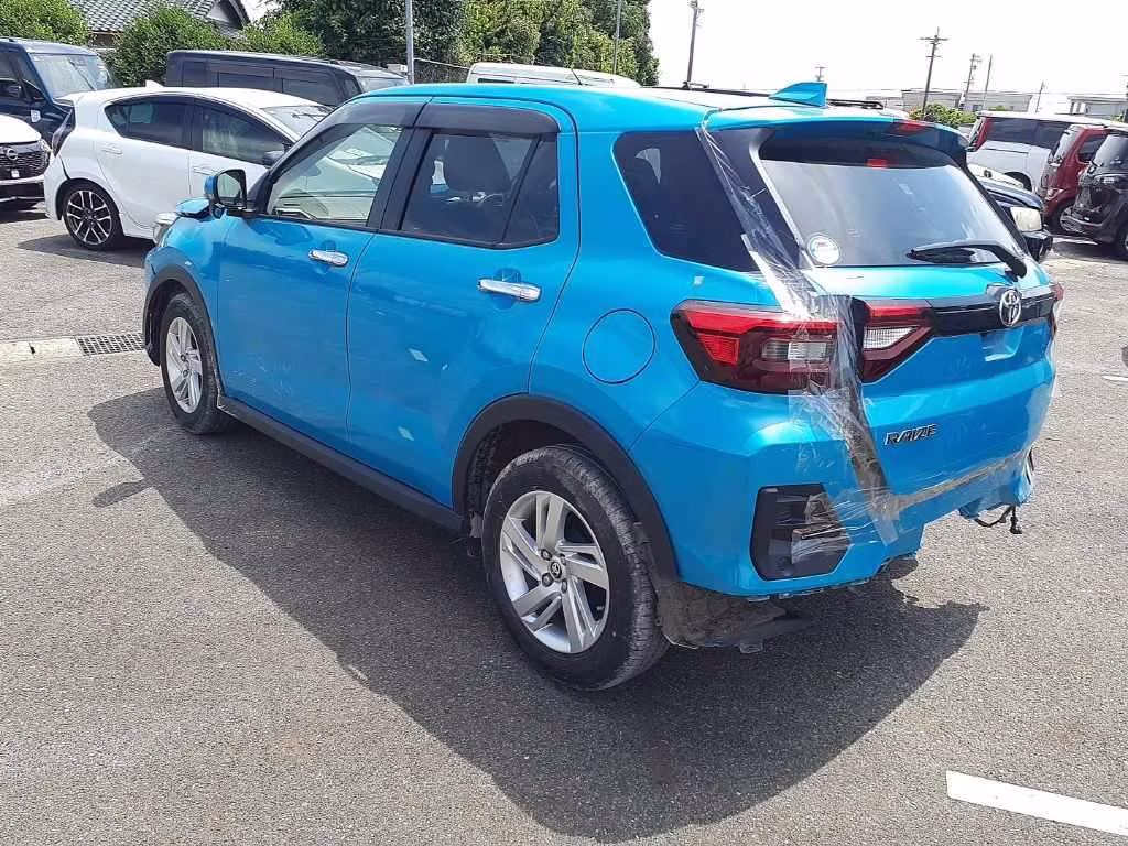 TOYOTA RAIZE