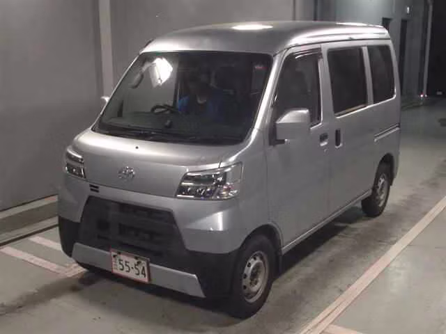 TOYOTA PIXIS VAN