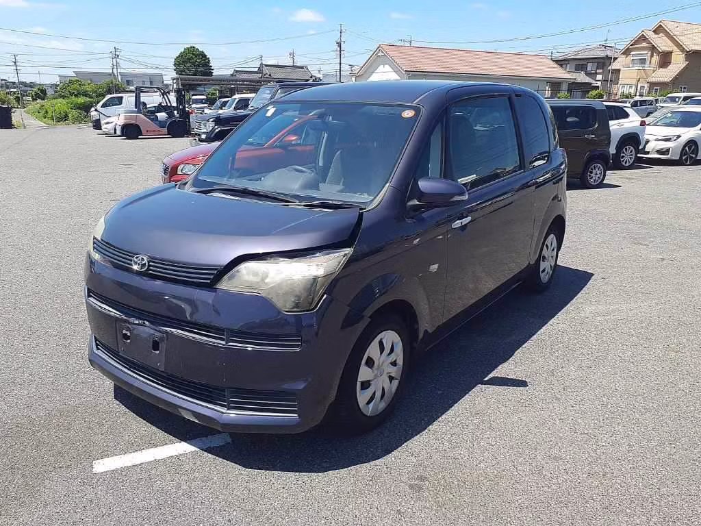 TOYOTA SPADE