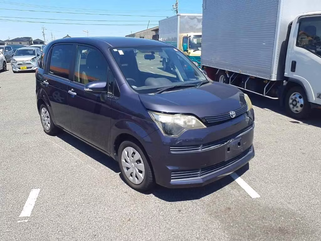 TOYOTA SPADE