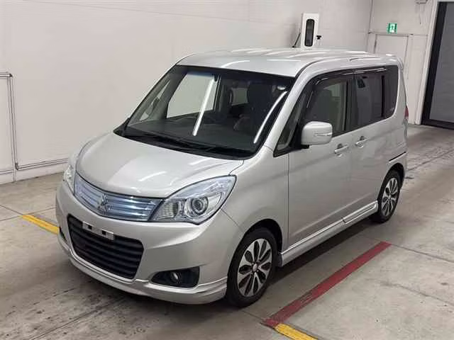 MITSUBISHI DELICA D:2