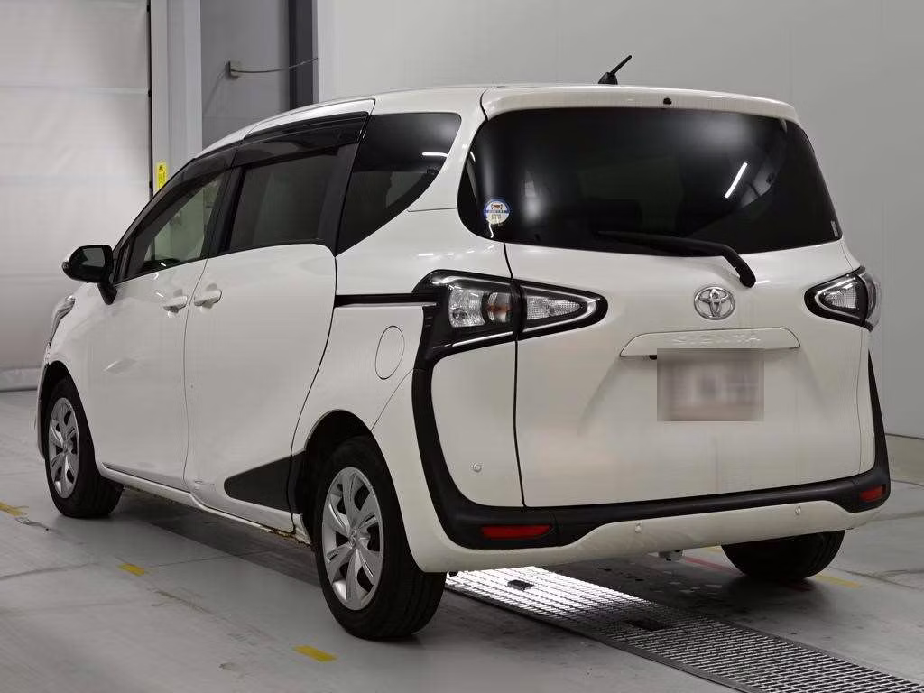 TOYOTA SIENTA