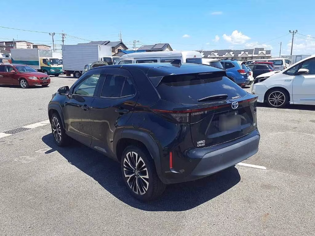 TOYOTA YARIS CROSS