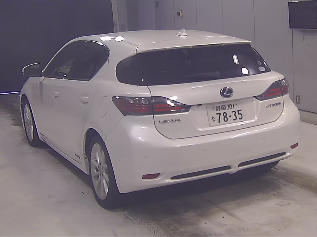 LEXUS CT200H