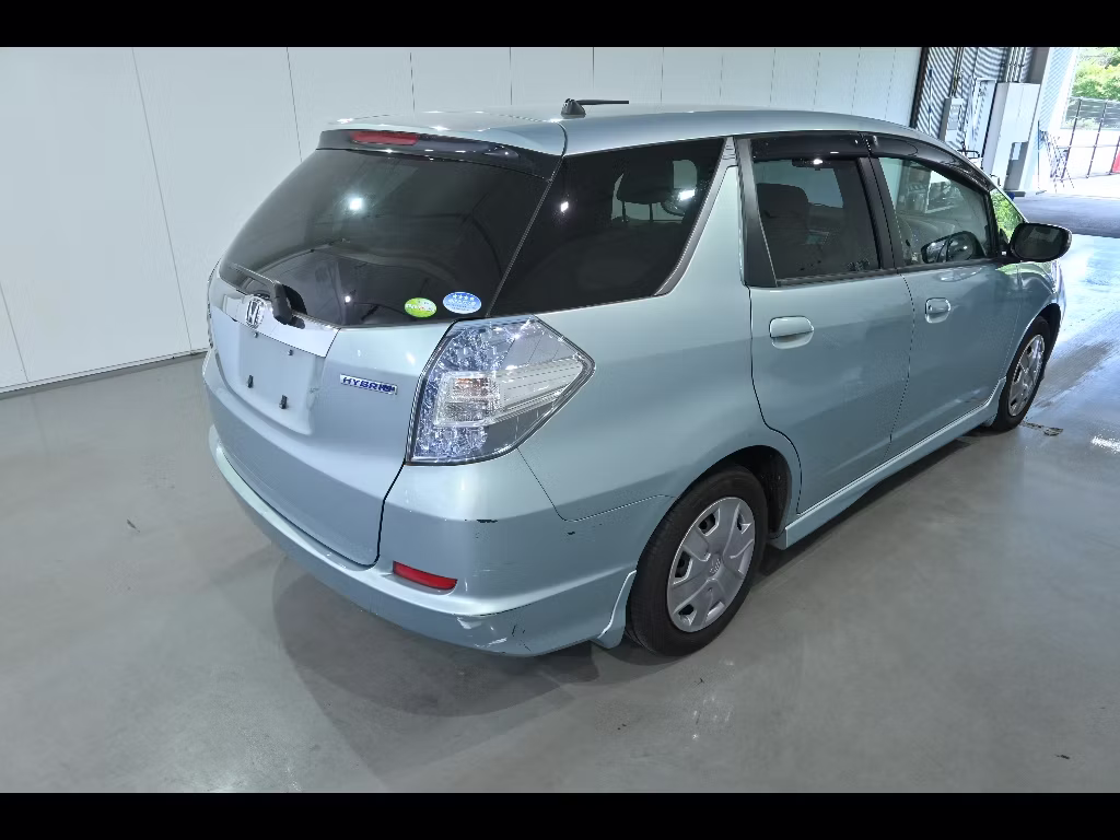 HONDA FIT SHUTTLE