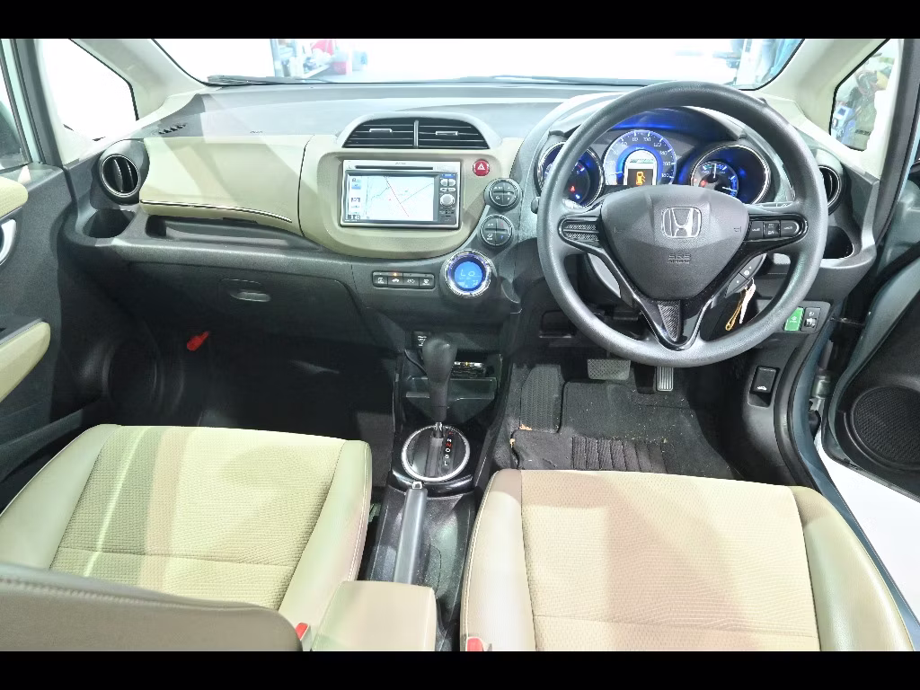 HONDA FIT SHUTTLE