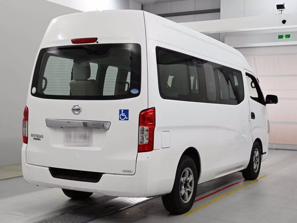 NISSAN NV350 CARAVAN