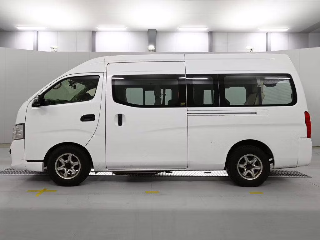 NISSAN NV350 CARAVAN