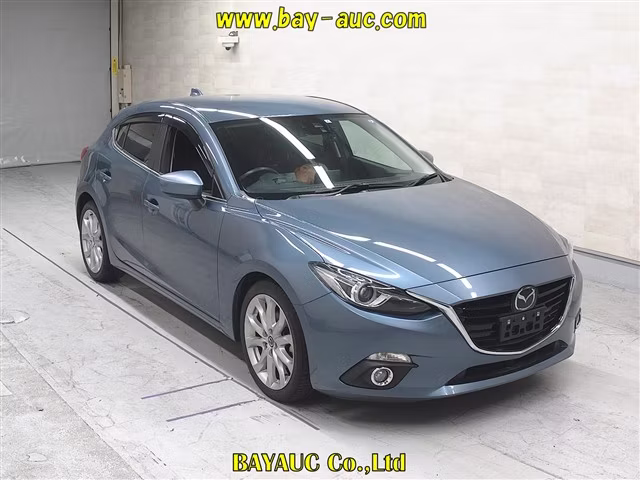 MAZDA AXELA