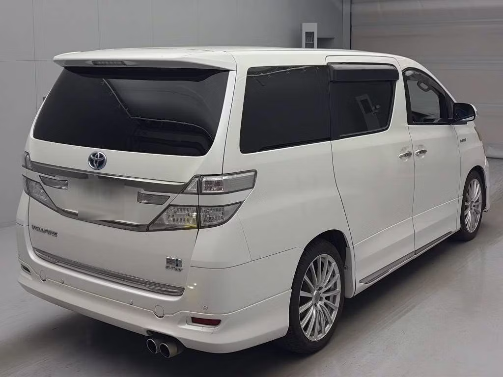 TOYOTA ALPHARD