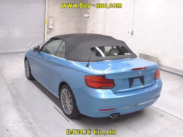 BMW 2-SERIES
