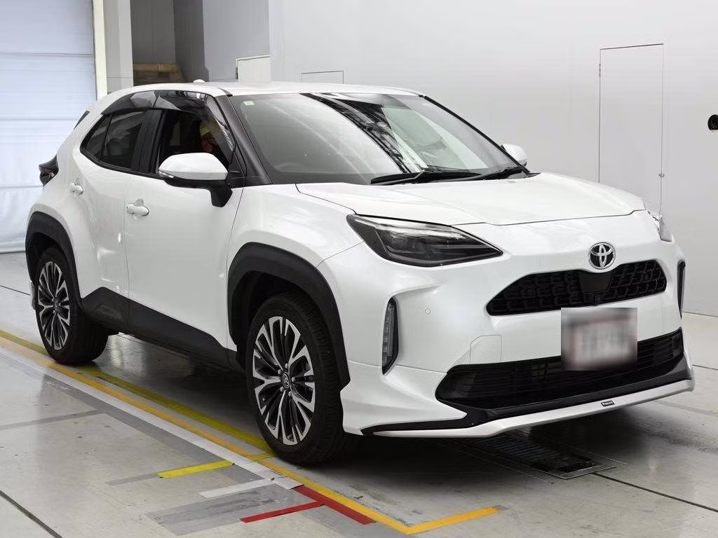 TOYOTA YARIS CROSS