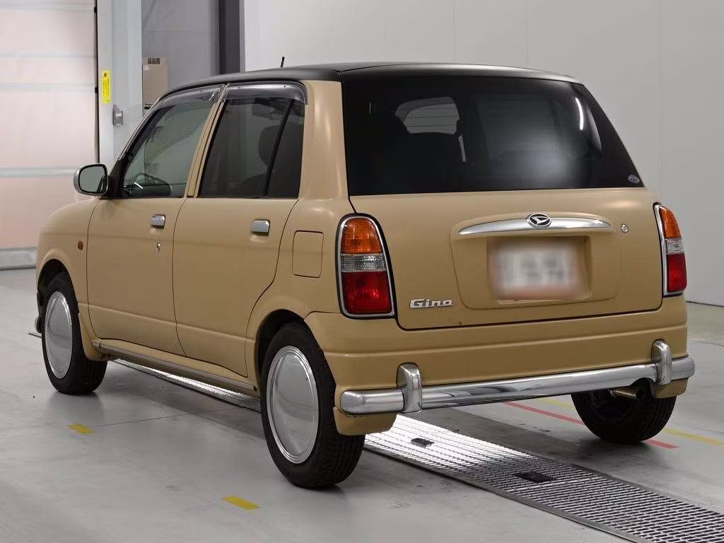 DAIHATSU MIRA GINO