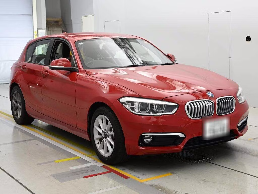 BMW 1-SERIES