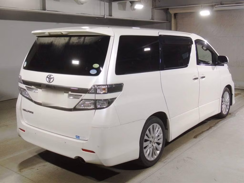 TOYOTA VELLFIRE