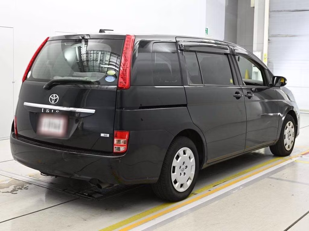 TOYOTA ISIS