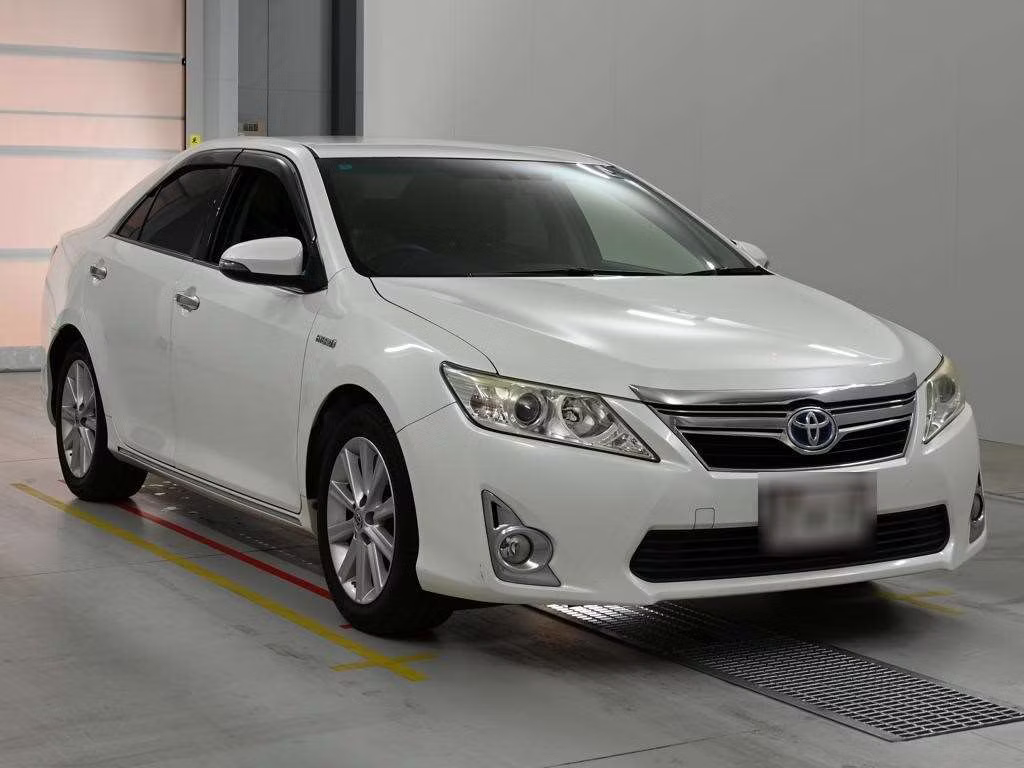 TOYOTA CAMRY