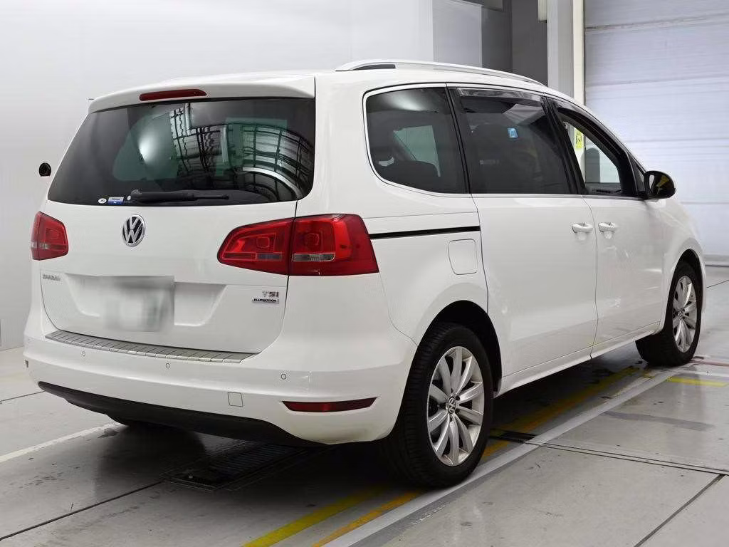 VOLKSWAGEN SHARAN
