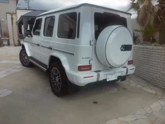 MERCEDES-BENZ G-CLASS