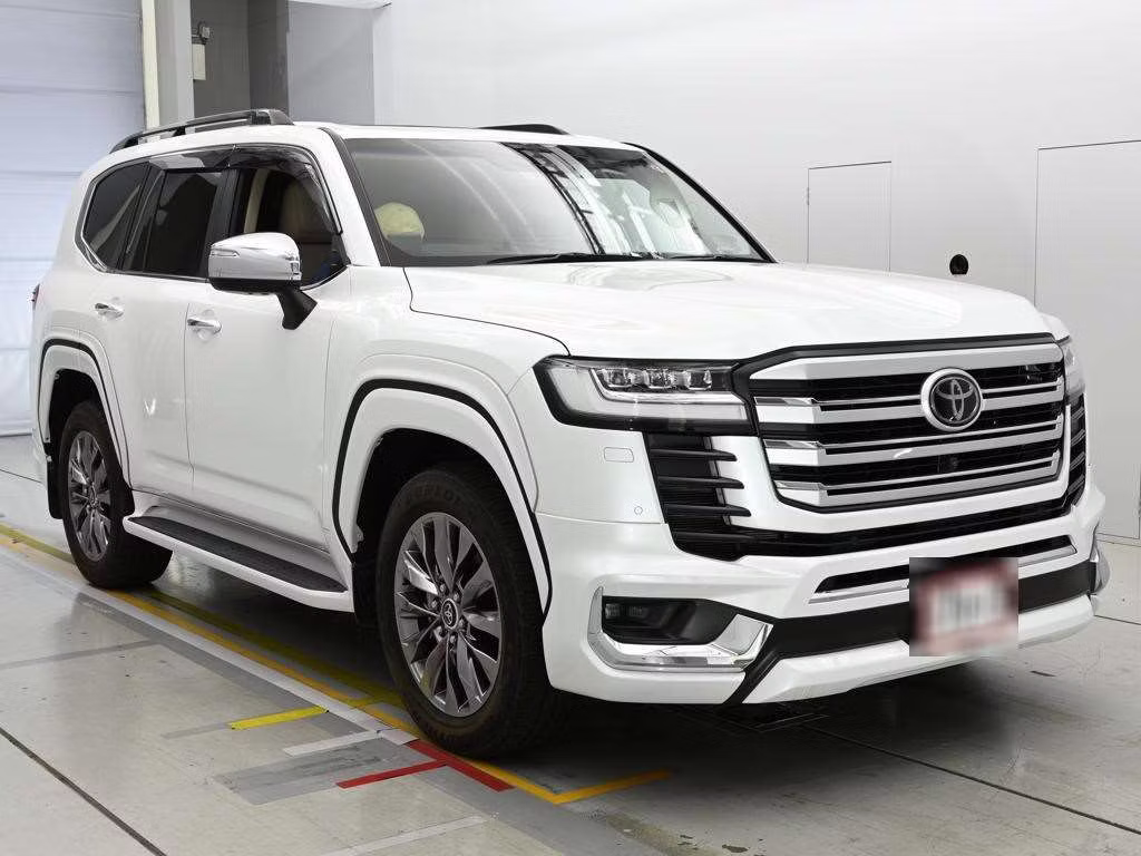 TOYOTA LAND CRUISER