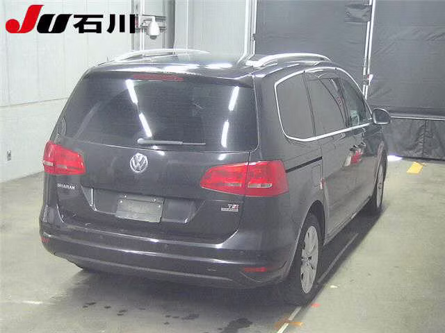 VOLKSWAGEN SHARAN