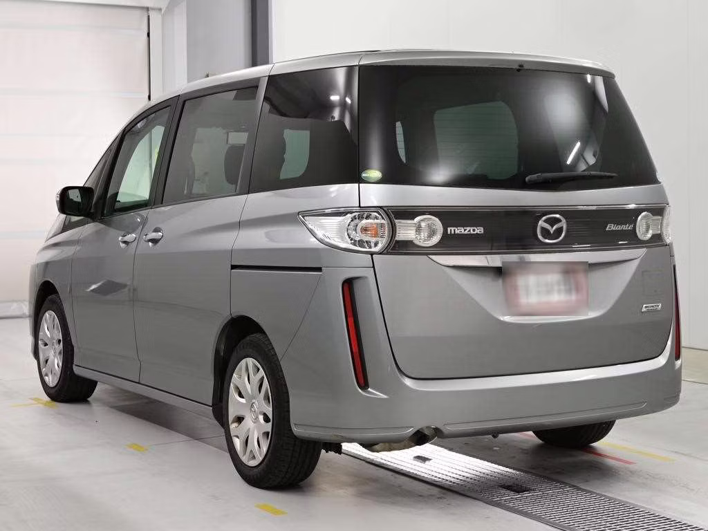 MAZDA BIANTE
