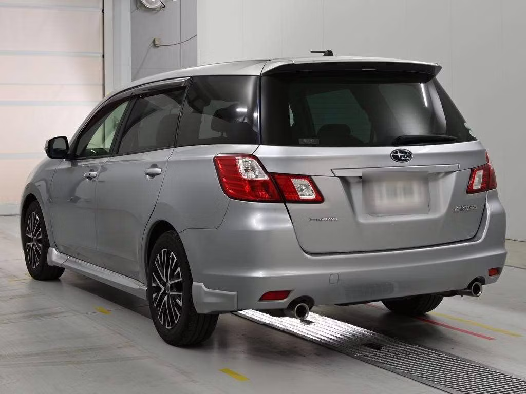 SUBARU EXIGA