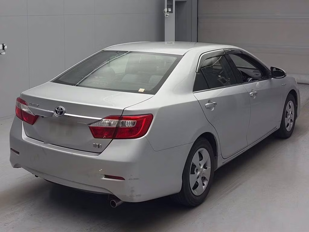 TOYOTA CAMRY