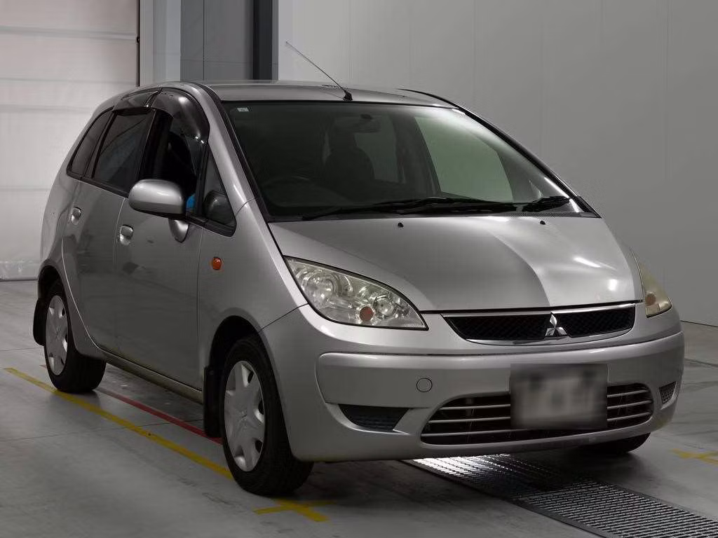 MITSUBISHI COLT PLUS