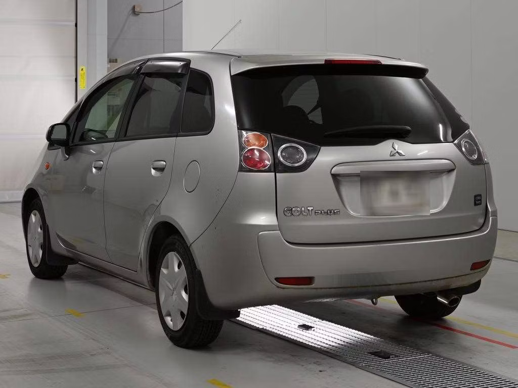 MITSUBISHI COLT PLUS