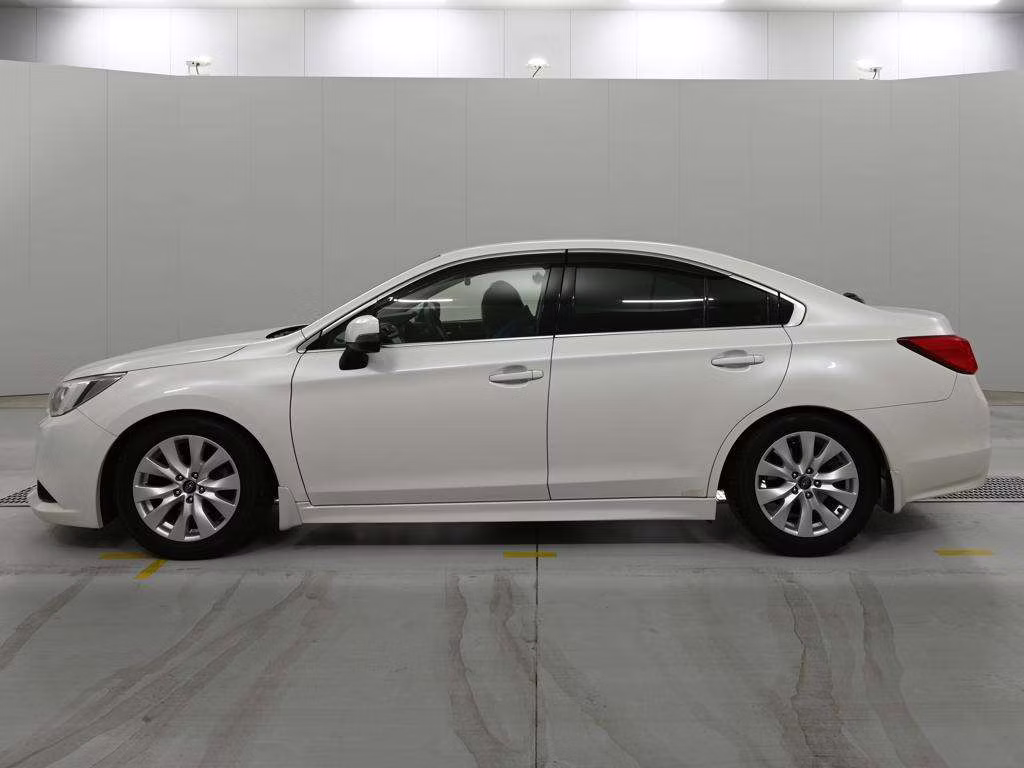 SUBARU LEGACY B4