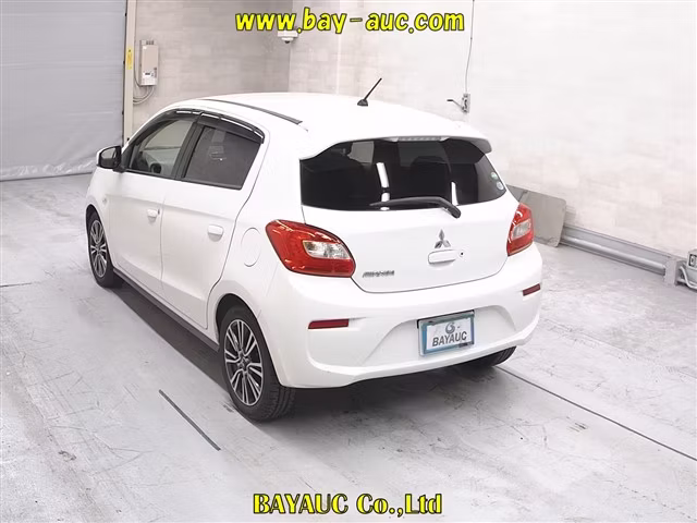 MITSUBISHI MIRAGE