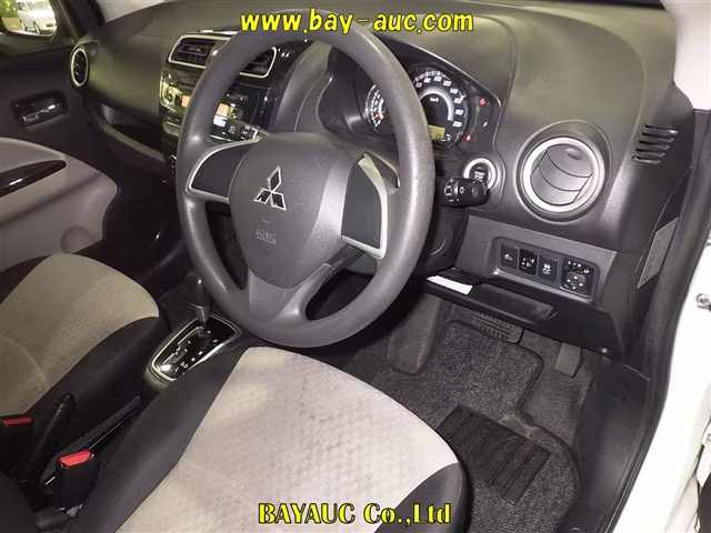 MITSUBISHI MIRAGE