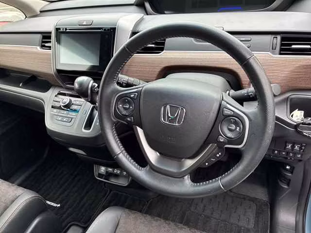 HONDA FREED+