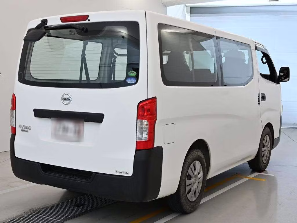NISSAN NV350 CARAVAN