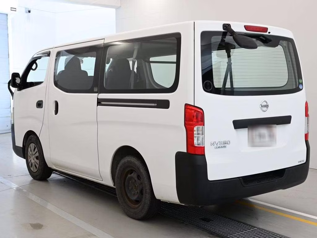 NISSAN NV350 CARAVAN