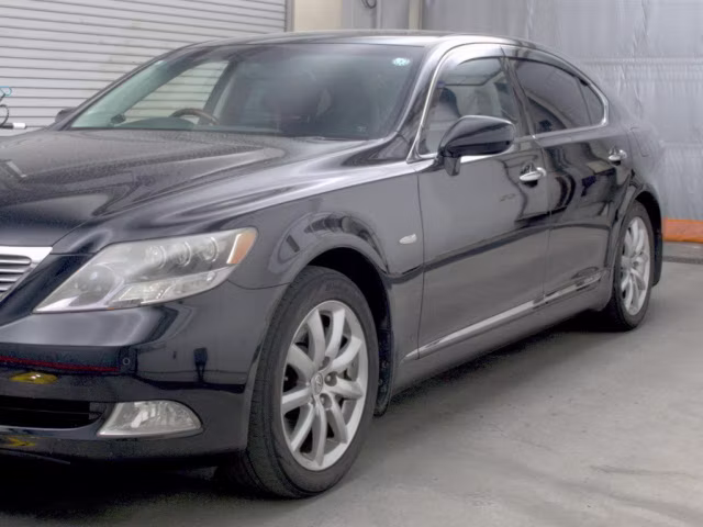 LEXUS LS600H