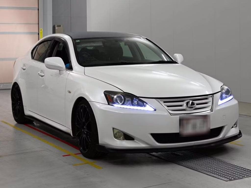 LEXUS IS350