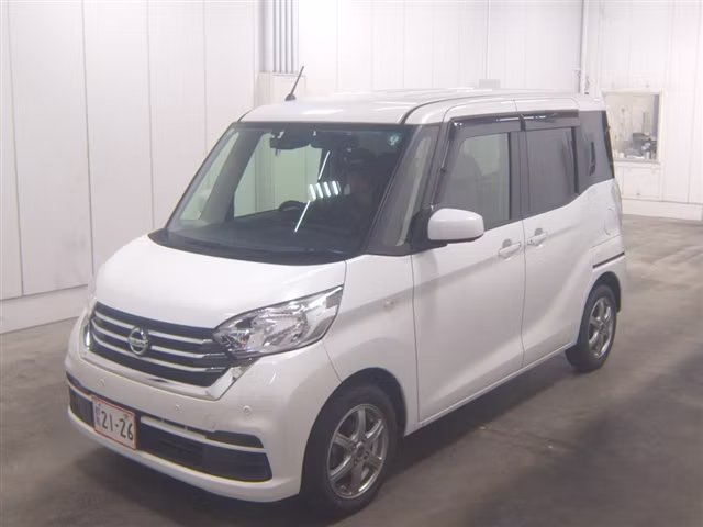 NISSAN DAYZ ROOX