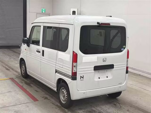 HONDA N-VAN