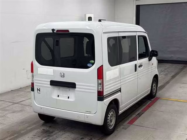 HONDA N-VAN