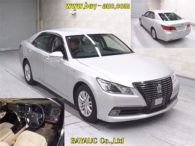 TOYOTA CROWN