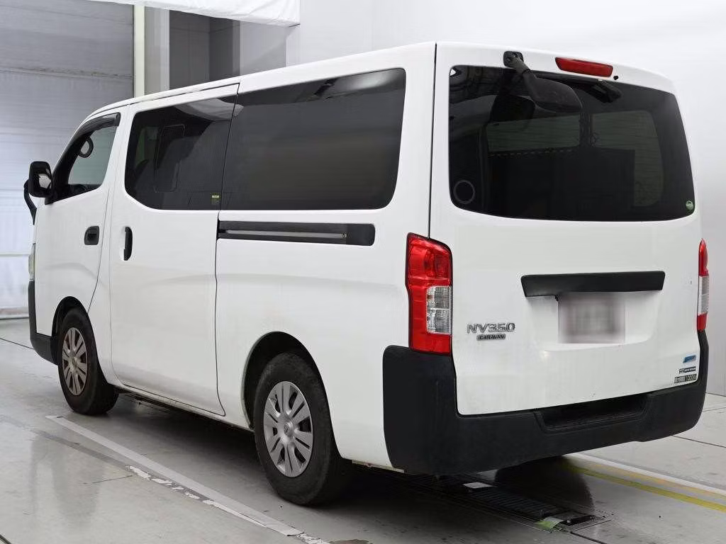 NISSAN NV350 CARAVAN