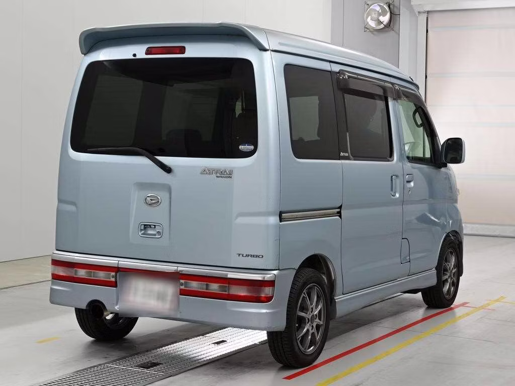DAIHATSU ATRAI