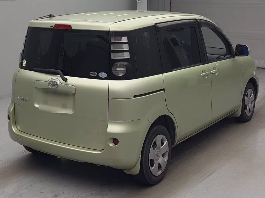 TOYOTA SIENTA