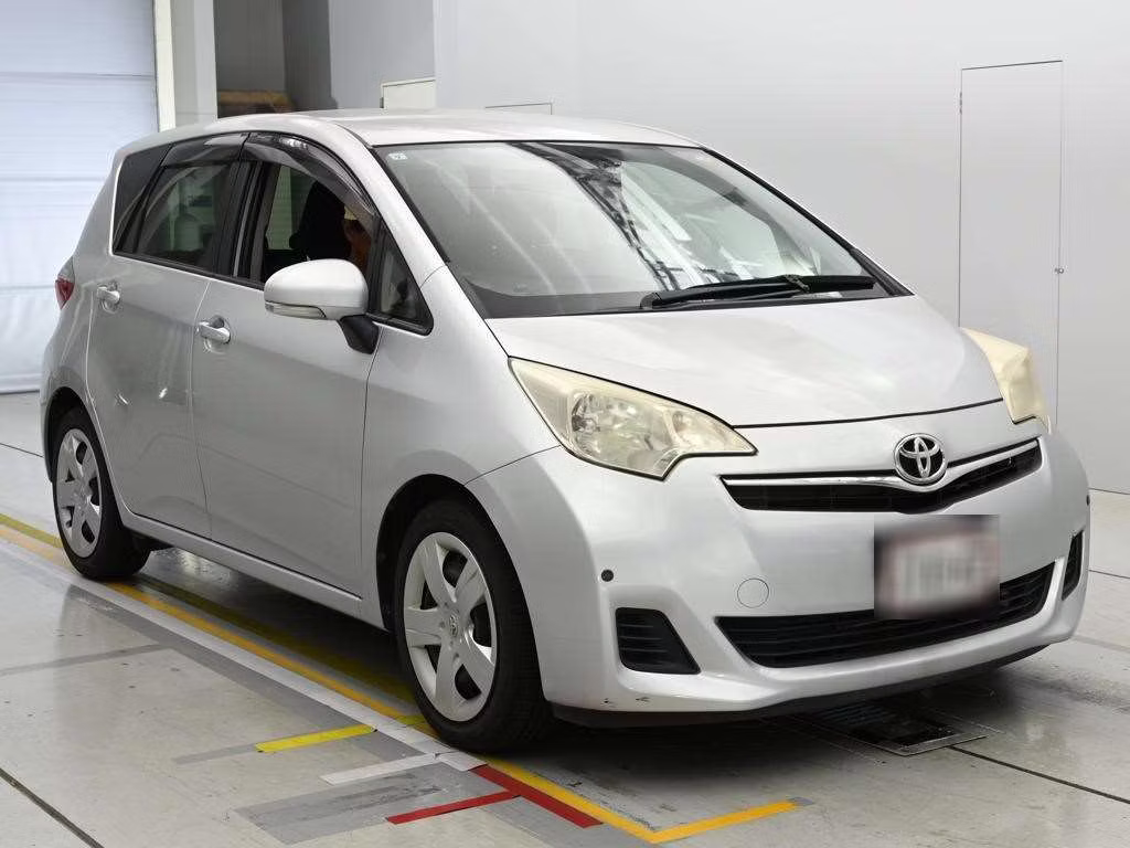 TOYOTA RACTIS