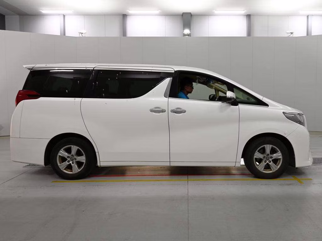 TOYOTA ALPHARD