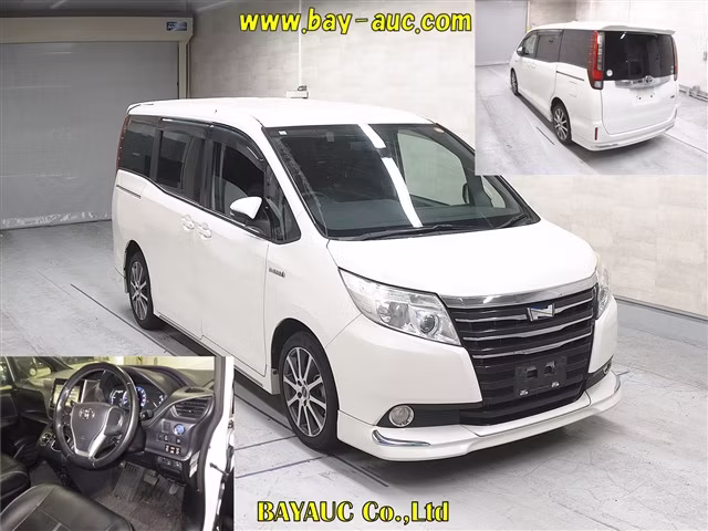 TOYOTA NOAH